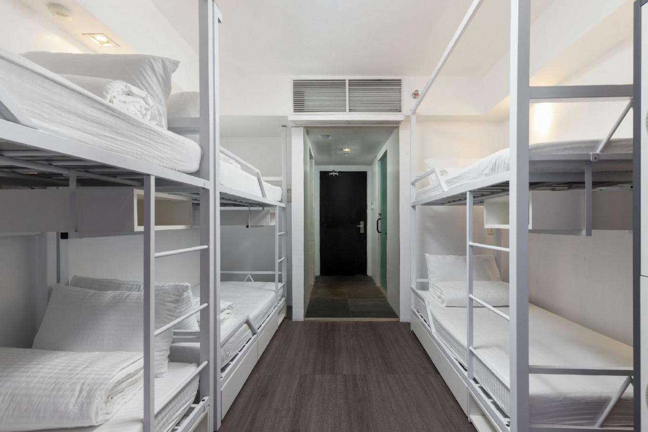 Draper Hotel Makati Makati City Zewnętrze zdjęcie