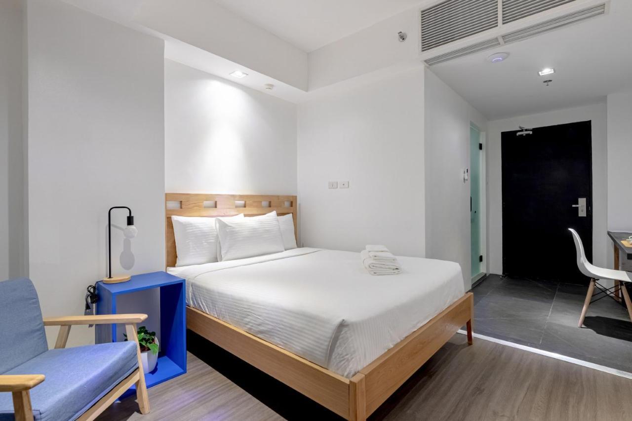 Draper Hotel Makati Makati City Zewnętrze zdjęcie