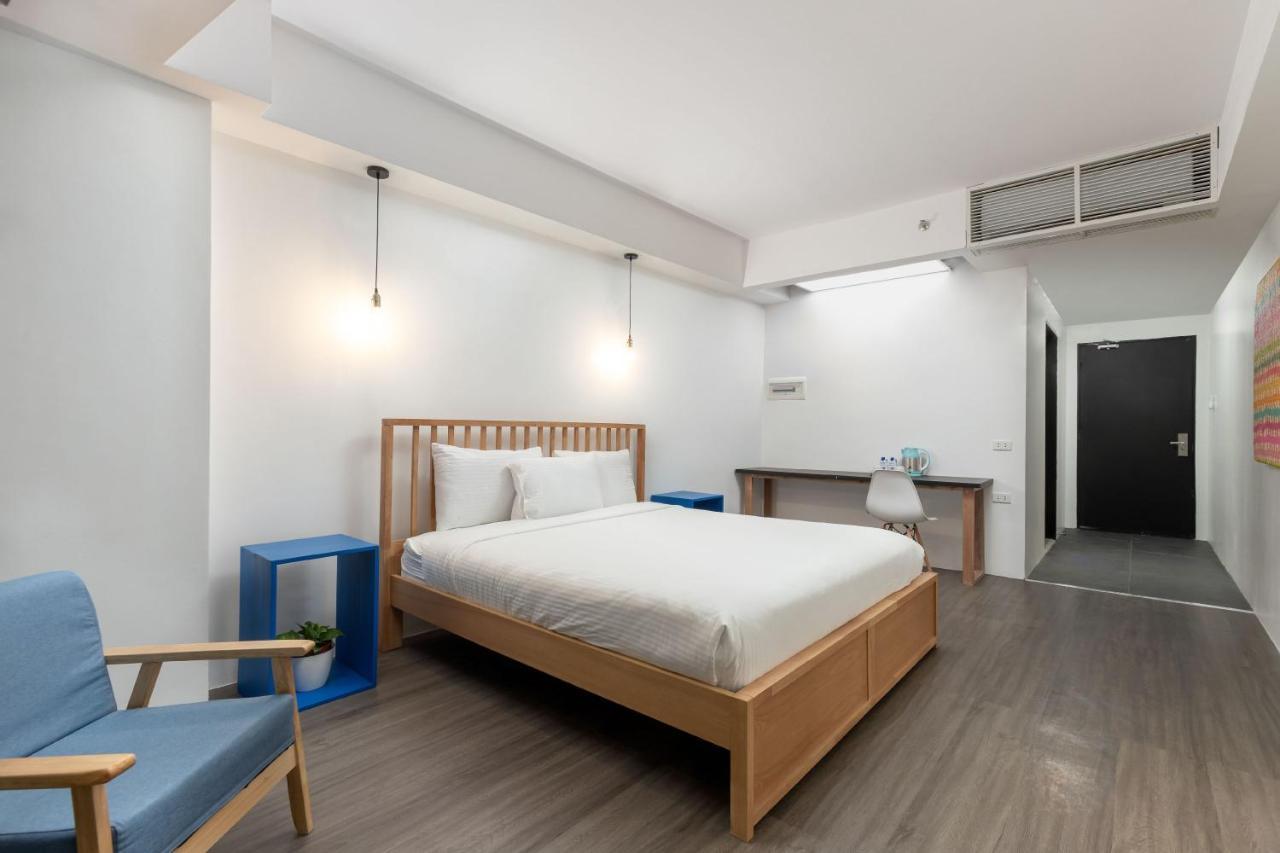 Draper Hotel Makati Makati City Zewnętrze zdjęcie