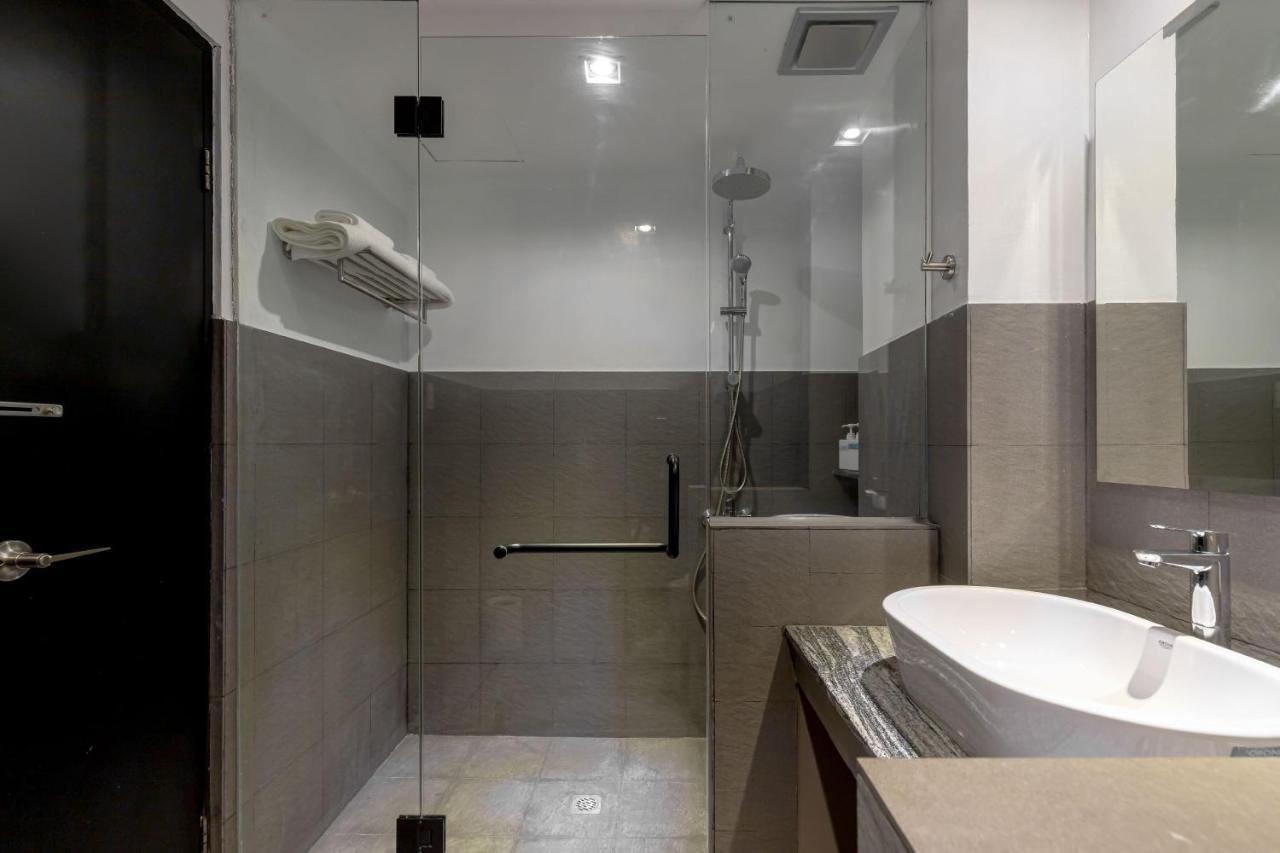 Draper Hotel Makati Makati City Zewnętrze zdjęcie