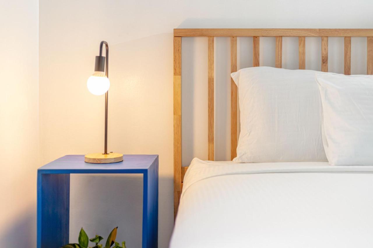 Draper Hotel Makati Makati City Zewnętrze zdjęcie