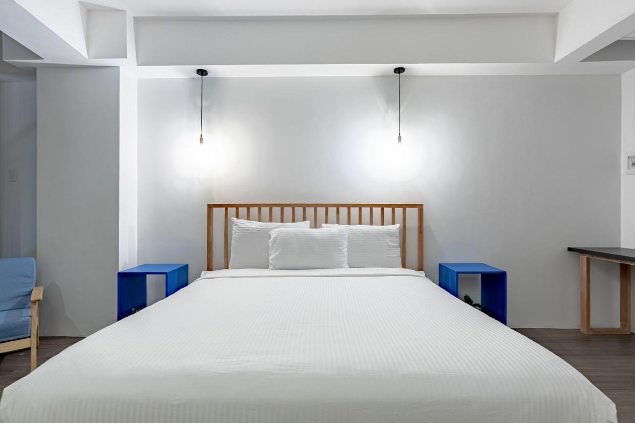 Draper Hotel Makati Makati City Zewnętrze zdjęcie