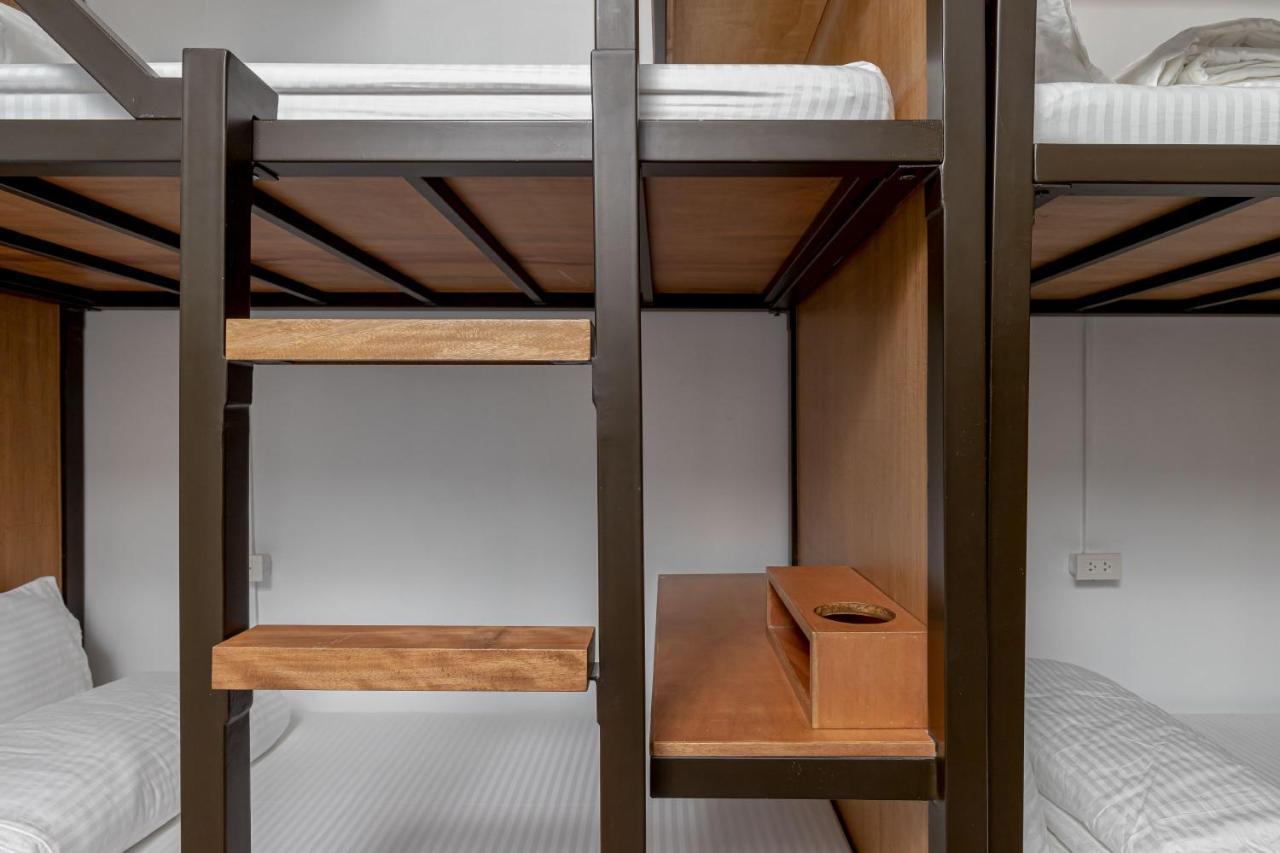 Draper Hotel Makati Makati City Zewnętrze zdjęcie